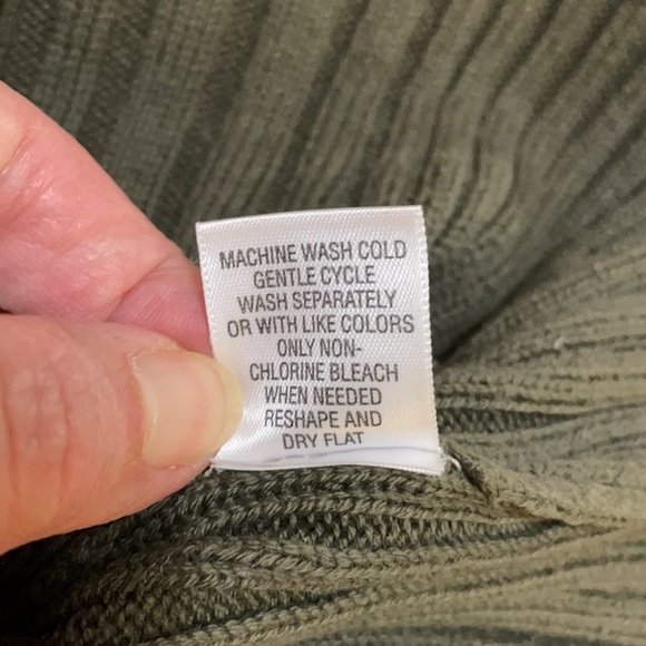 Studio Works  Olive Color Cotton Sweater Size Petite Large - Picture 5 of 6